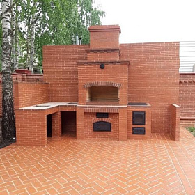 Барбекю комплекс из тротуарной плитки фото